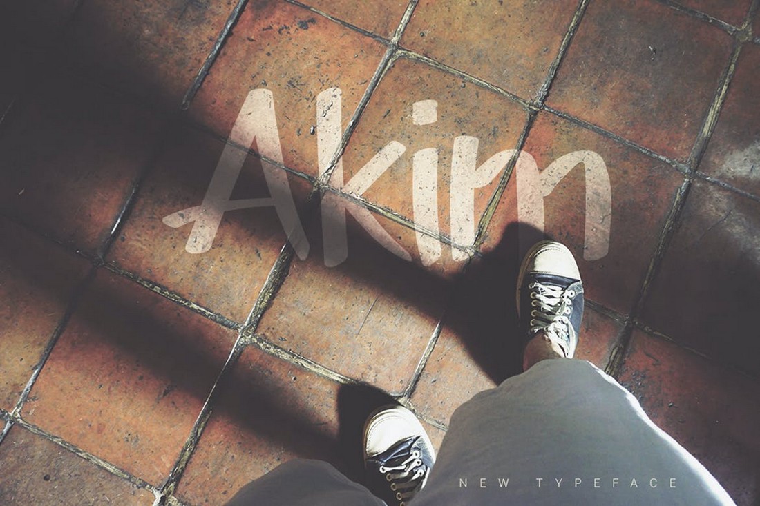 Akim - Modern Marker Typeface