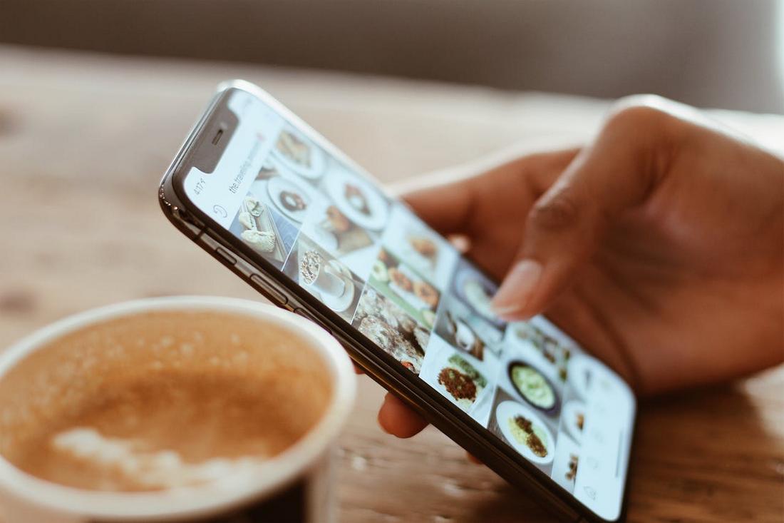 How Finger-Friendly UI Enhances User Experience