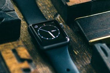 60+ Apple Watch Mockups & Graphics