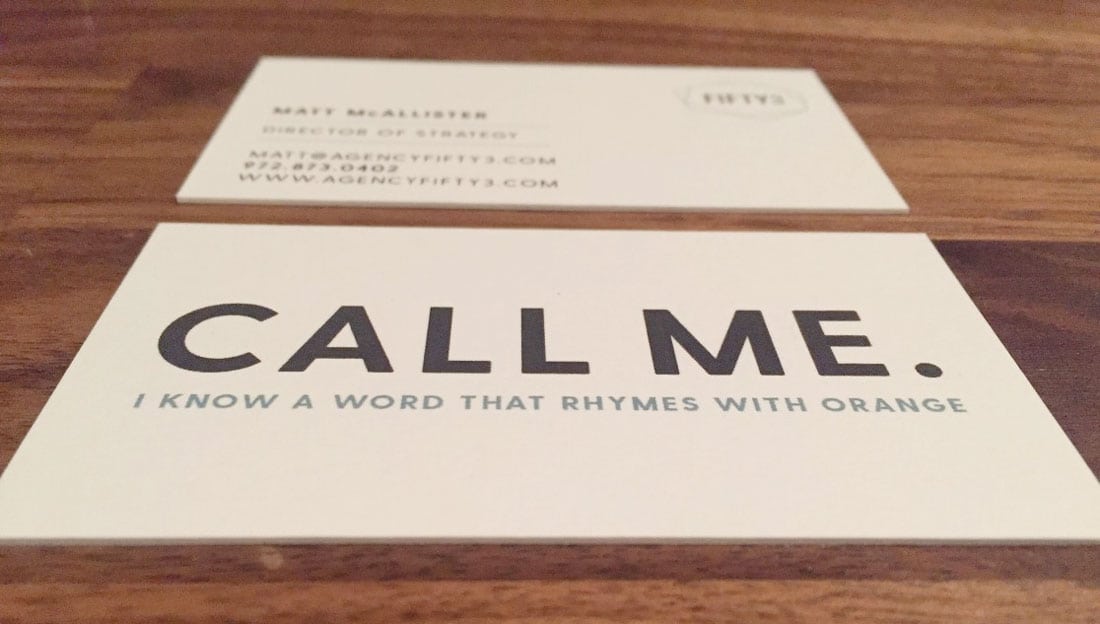 callme What to Put on a Business Card: 8 Creative Ideas design tips 