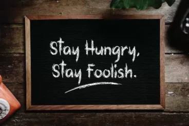 First alternate image for DeCapoers Font