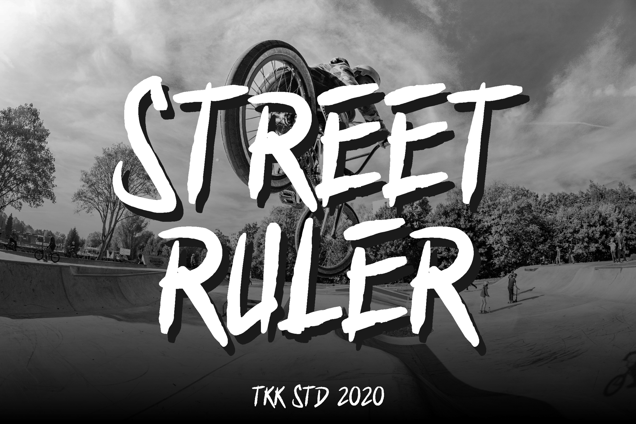 Street Ruler - Graffiti Style Street Font