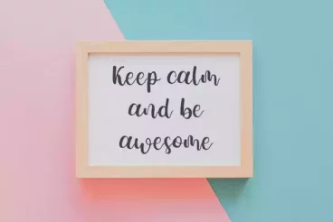 First alternate image for Topsy Turvy Feminine Cursive Font